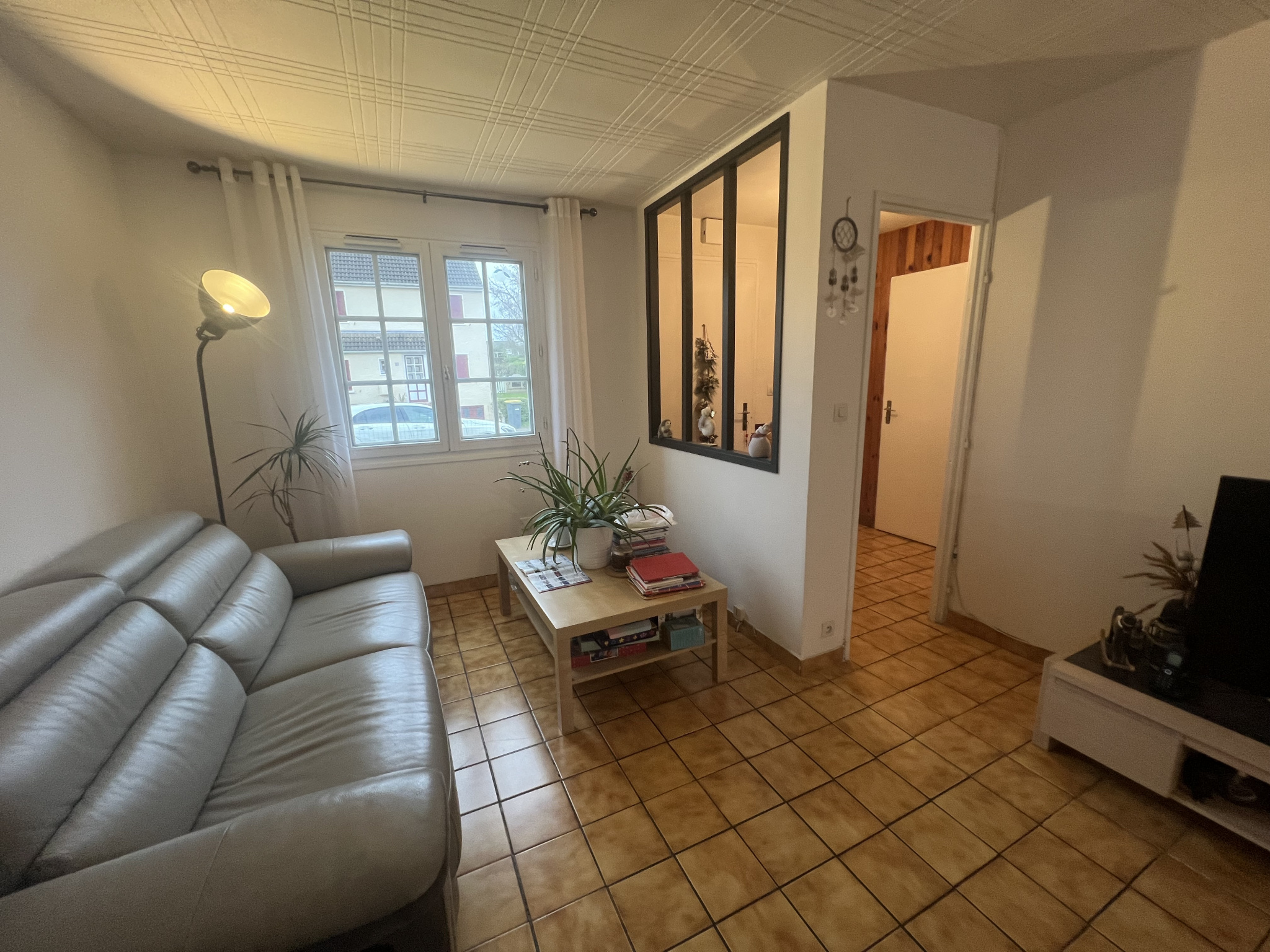 MAISON 3 CHAMBRES ET 1 BUREAU A BOURGTHEROULDE