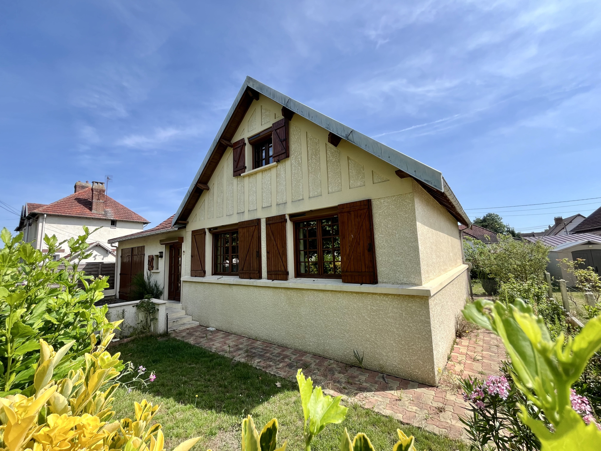 CHARMANTE MAISON A SAINT-AUBIN LES ELBEUF