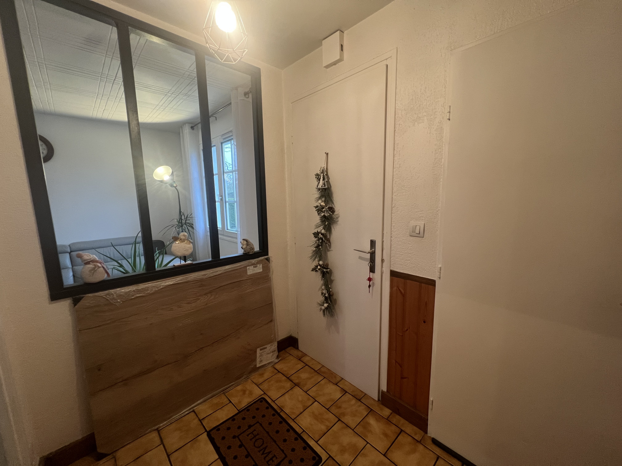 MAISON 3 CHAMBRES ET 1 BUREAU A BOURGTHEROULDE