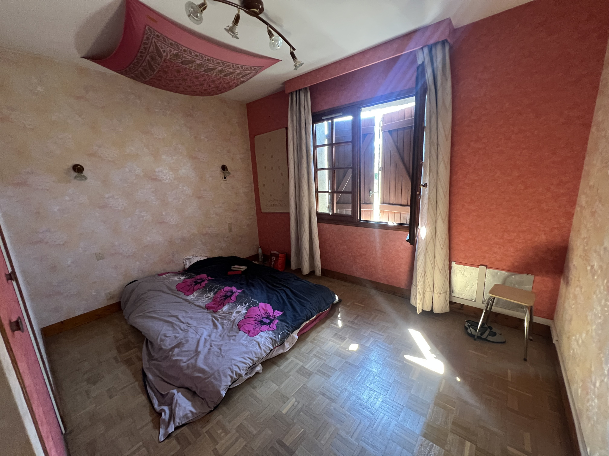 PAVILLON INDIVIDUEL 5 CHAMBRES A BRIONNE