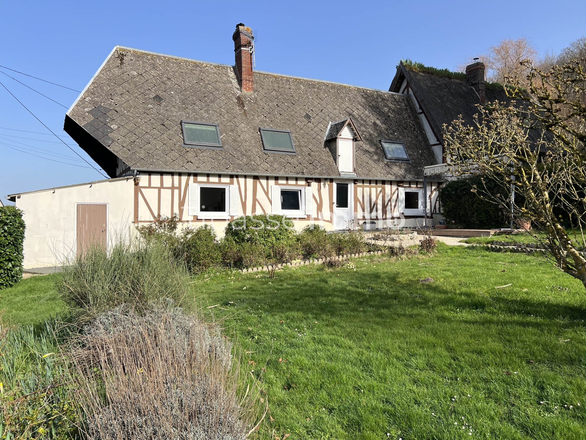 CHARMANTE MAISON A BRIONNE!!!
