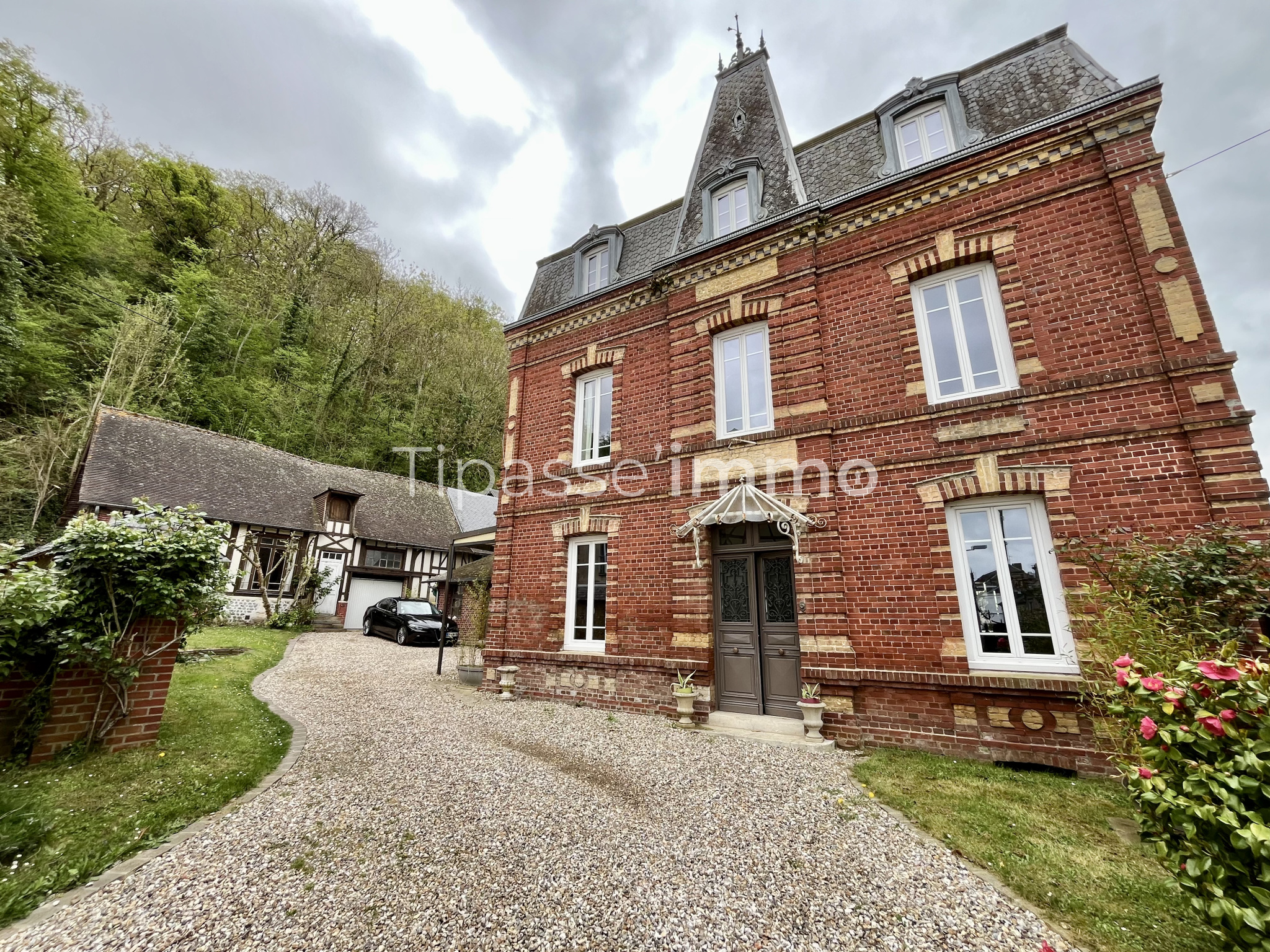 PROPRIÉTÉ CENTRE VILLE DE MONTFORT/RISLE