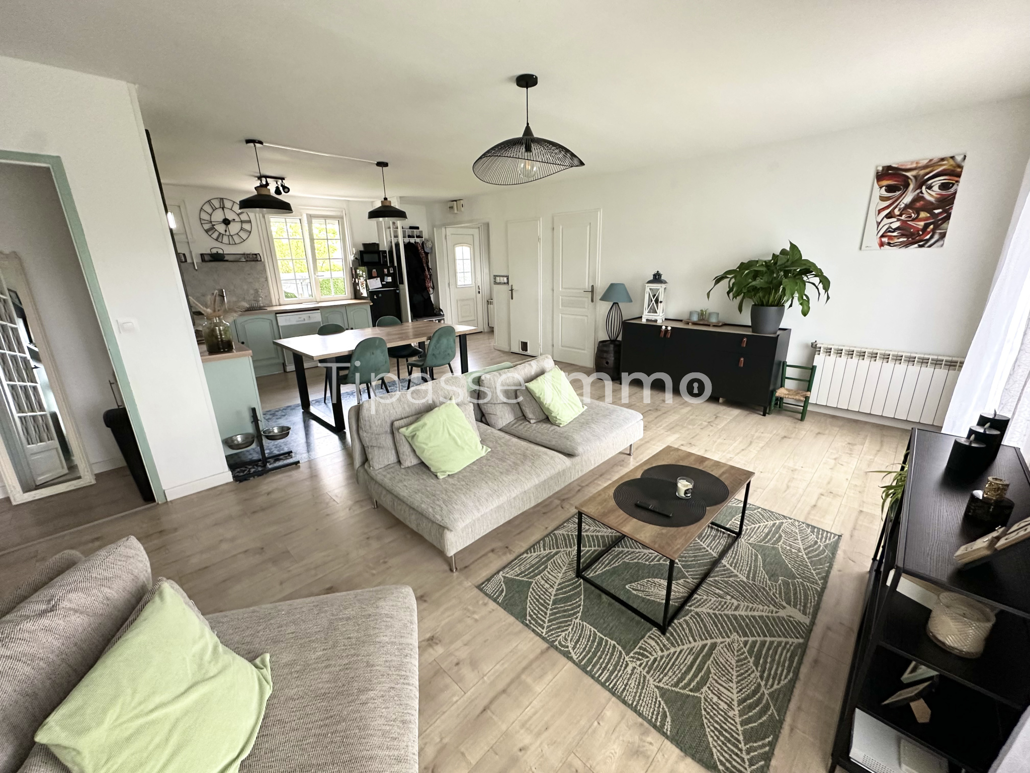 PAVILLON PLAIN PIED CENTRE BOSROUMOIS