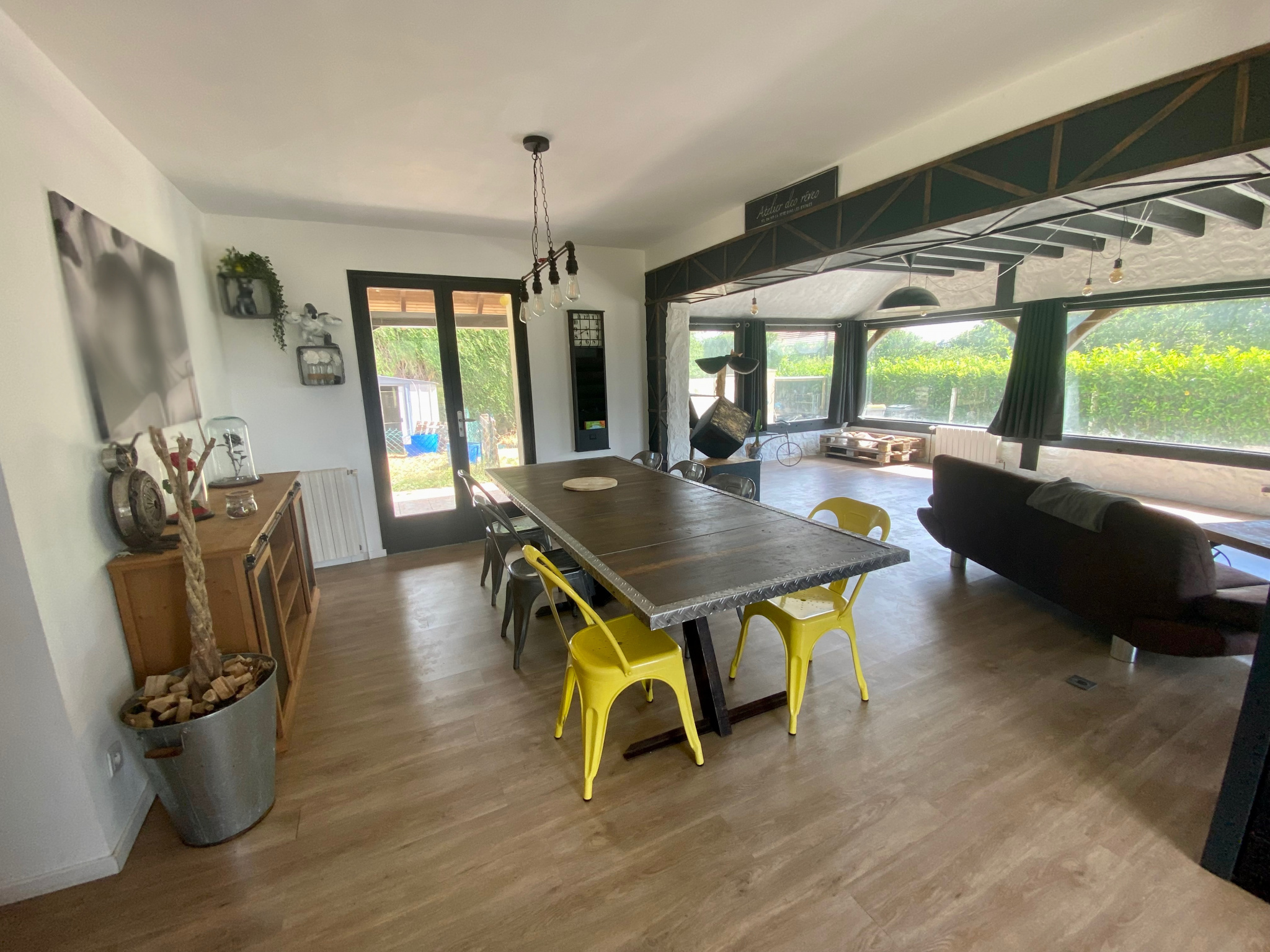 PAVILLON 5 MINUTES DE BOURGTHEROULDE