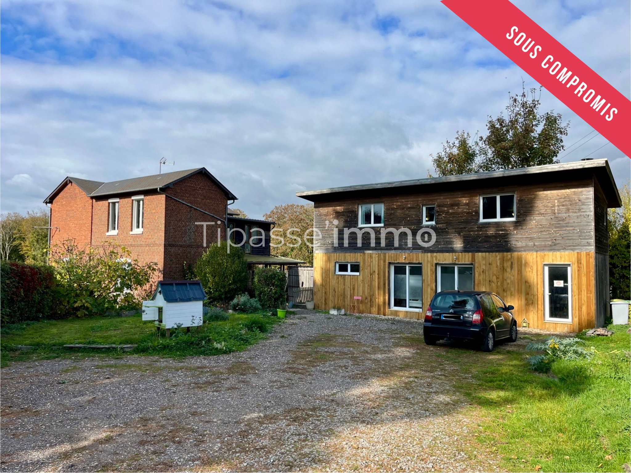 ENSEMBLE IMMOBILIER À 10 MINUTES DE BOURGTHEROULDE ENSEMBLE IMMOBILIER À 10 MINUTES DE BOURGTHEROULDE