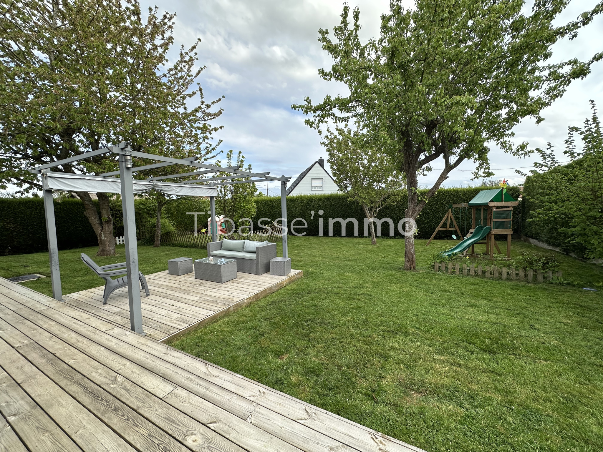 PAVILLON PLAIN PIED CENTRE BOSROUMOIS
