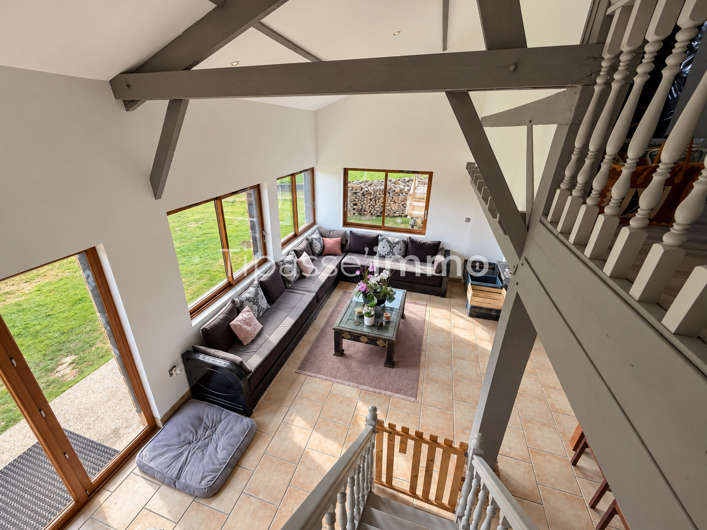 MAISON RÉNOVÉE LA LONDE MAISON RÉNOVÉE LA LONDE