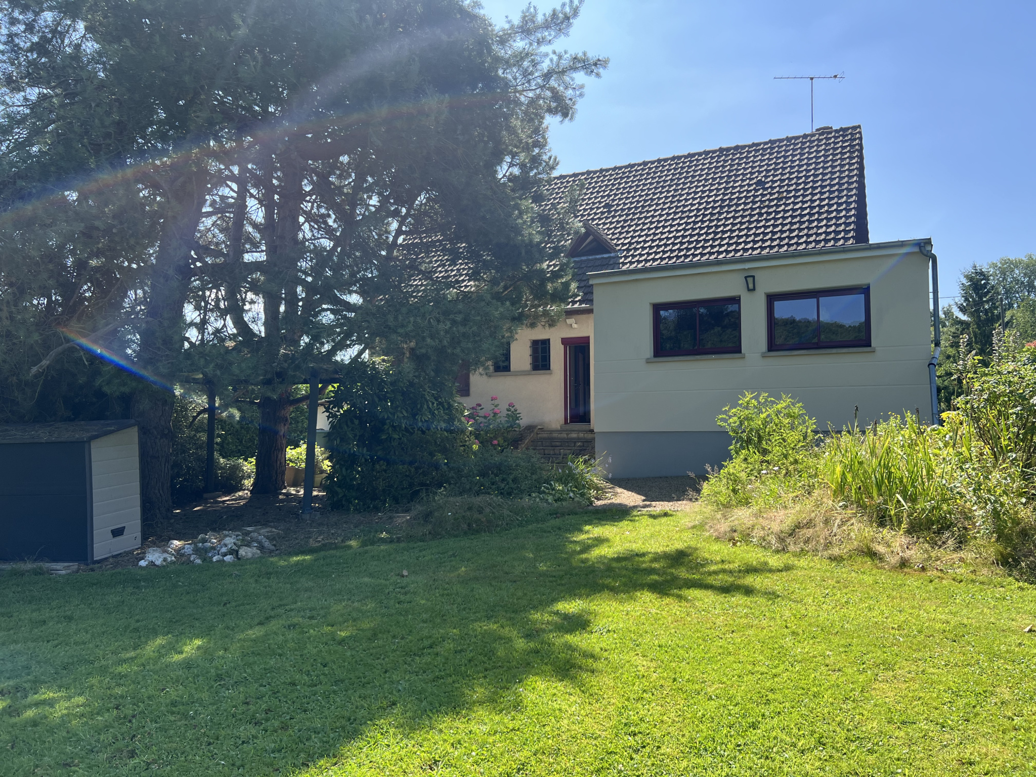PAVILLON INDIVIDUEL 5 CHAMBRES A BRIONNE