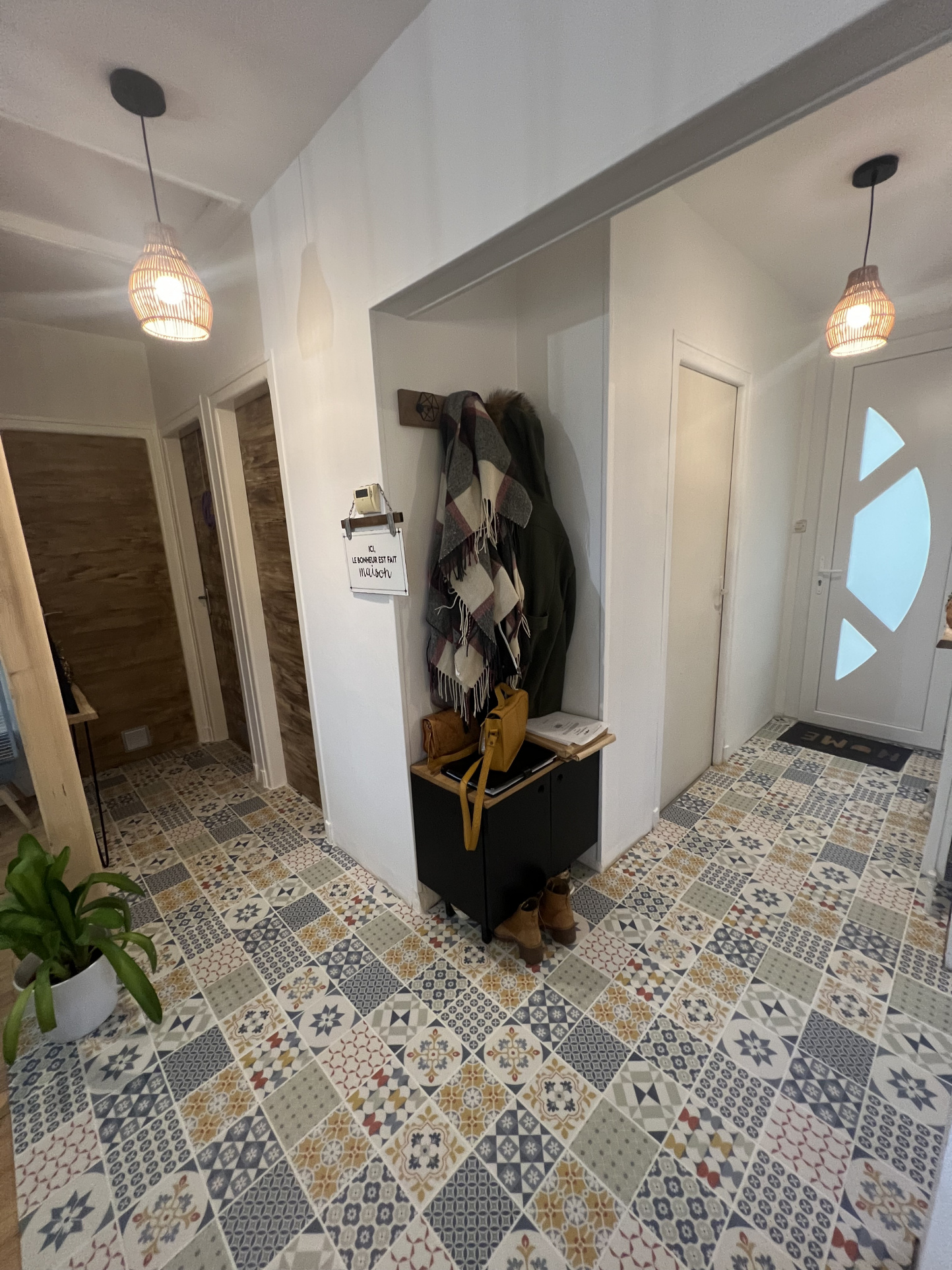 PAVILLON INDIVIDUEL ENTRE BOURG-ACHARD ET MAISON BRULÉE