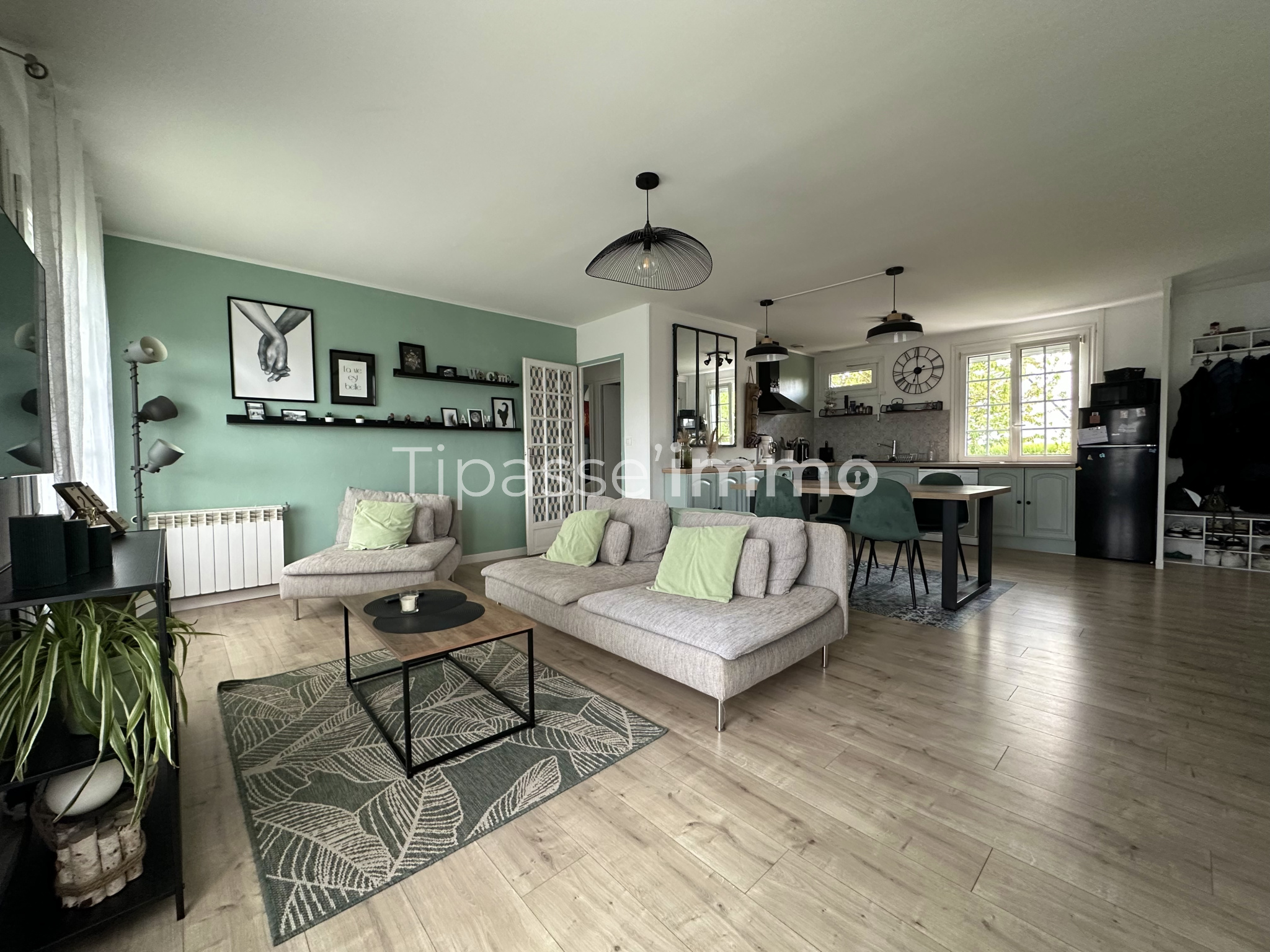 PAVILLON PLAIN PIED CENTRE BOSROUMOIS