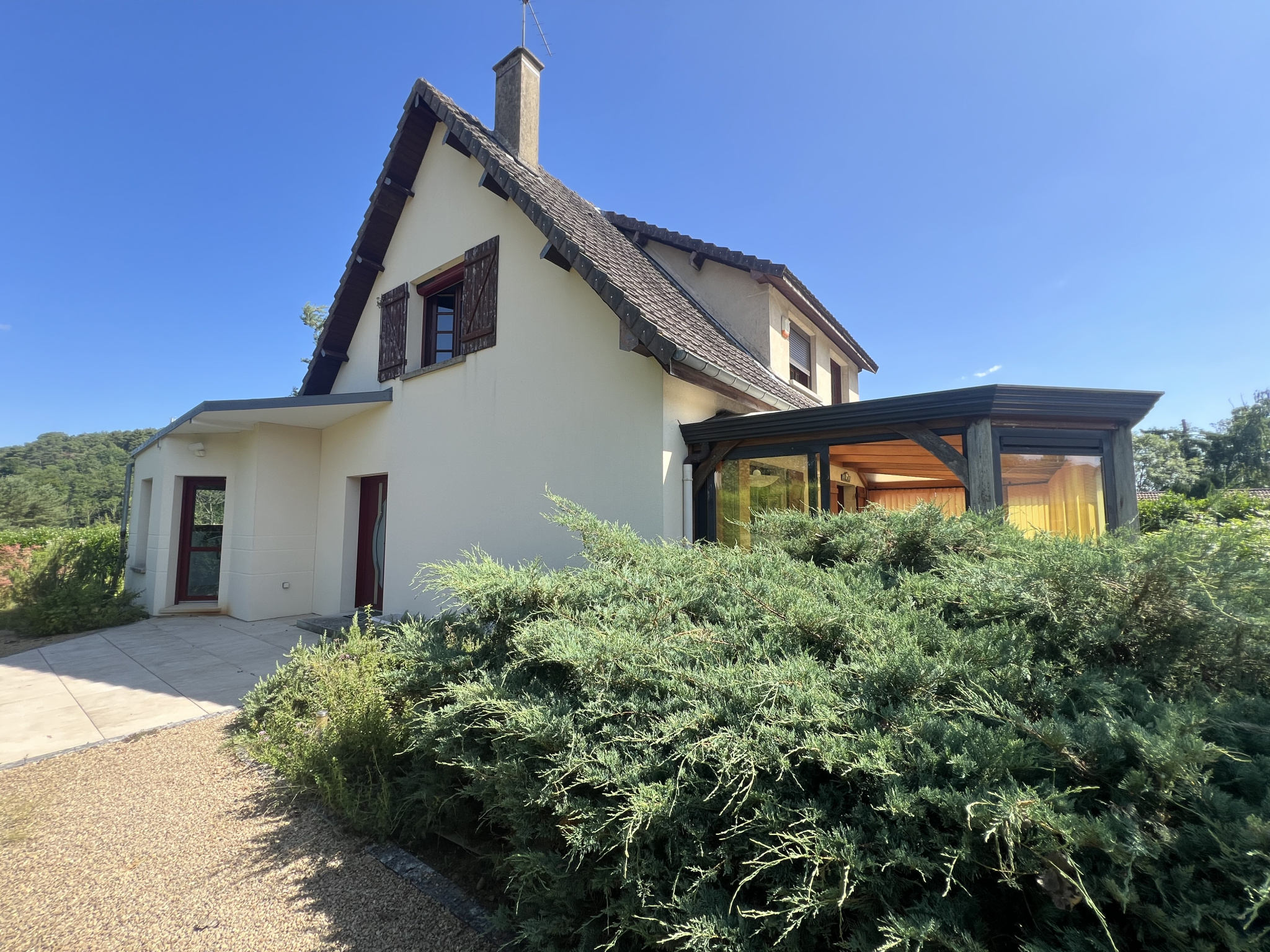 PAVILLON INDIVIDUEL 5 CHAMBRES A BRIONNE