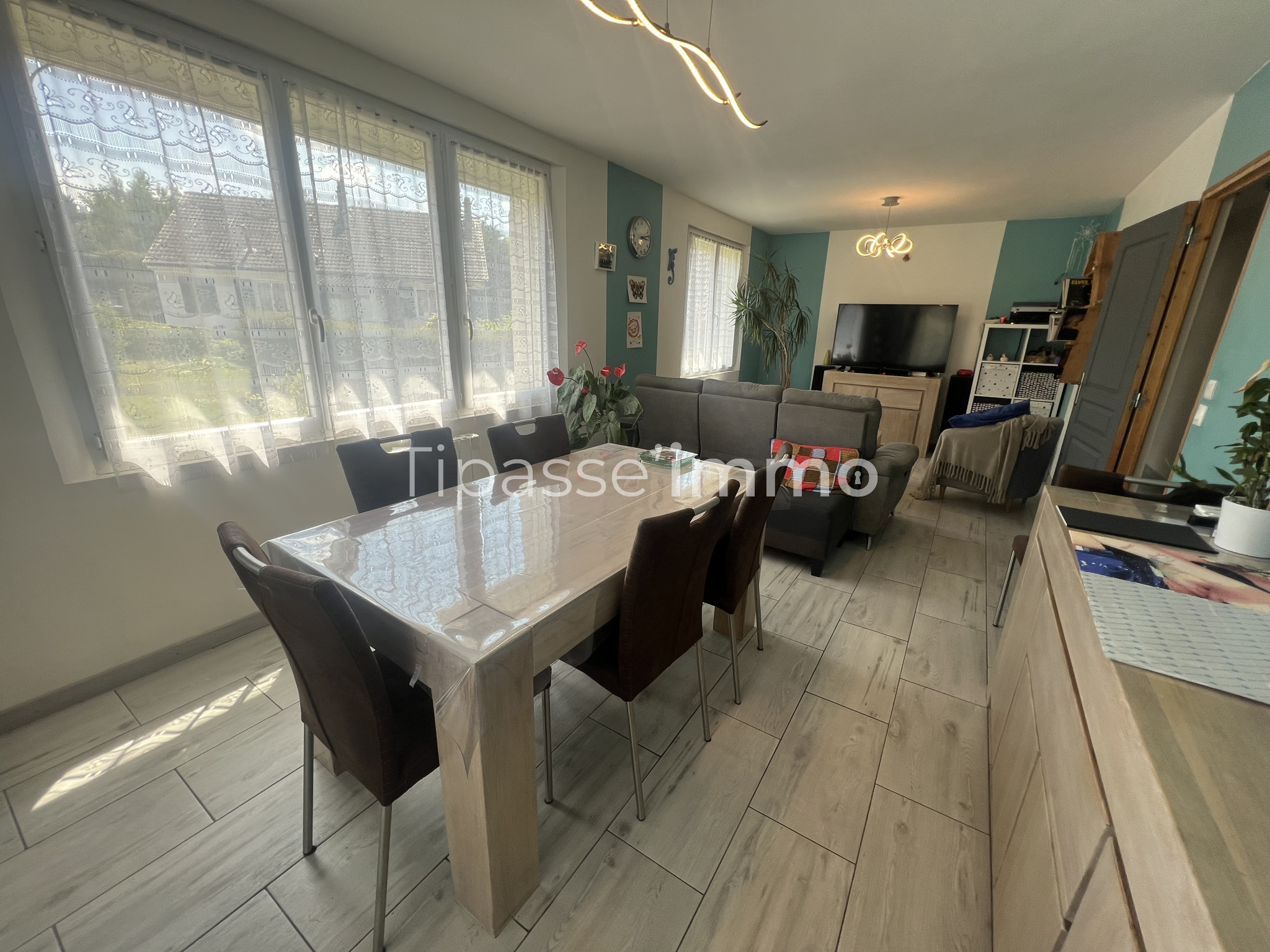 NOUVEAUTÉ EN EXCLUSIVITÉ 13 MIN DE BOURGTHEROUDE!