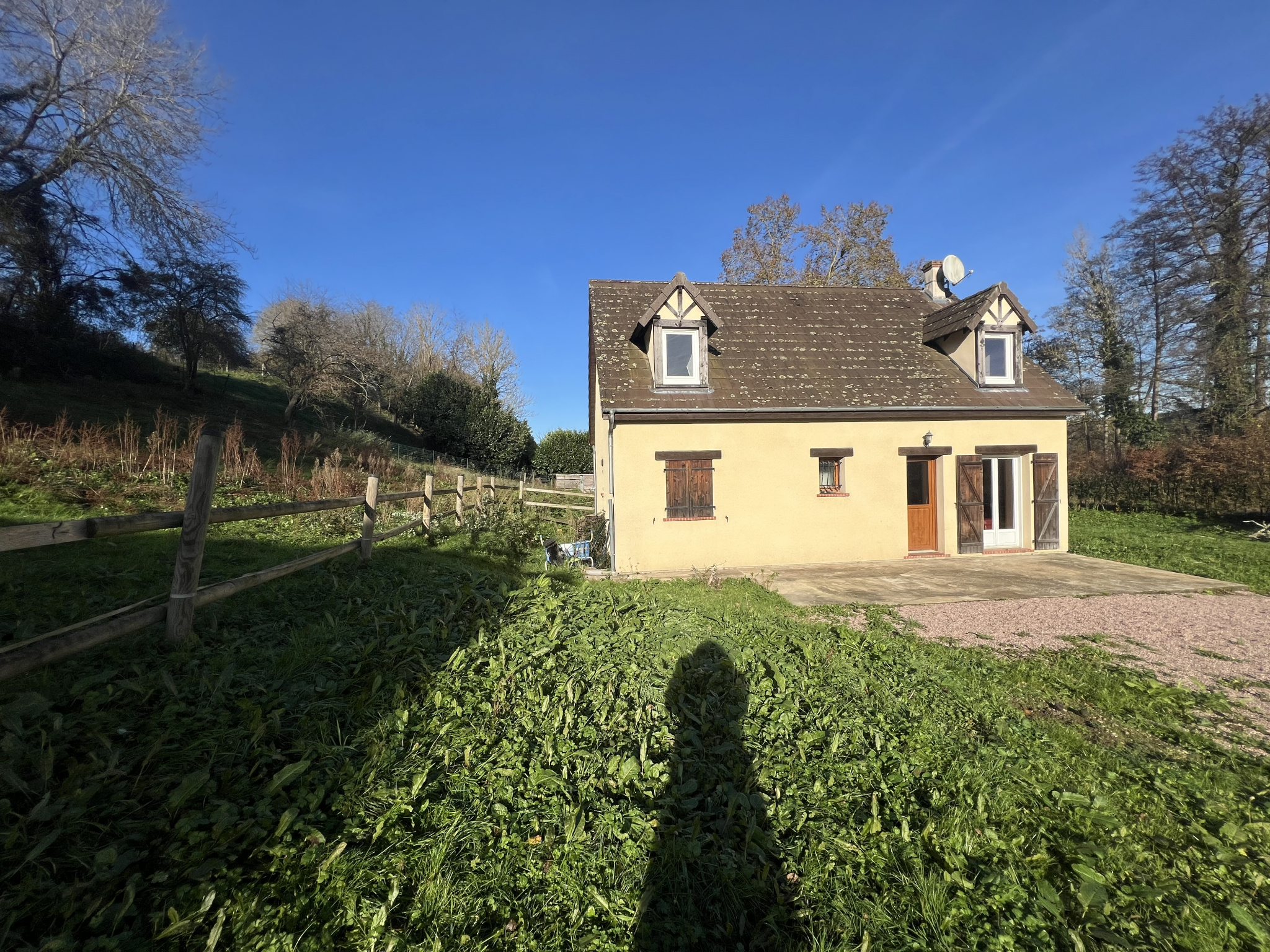PAVILLON INDIVIDUEL PROCHE MONTFORT SUR RISLE