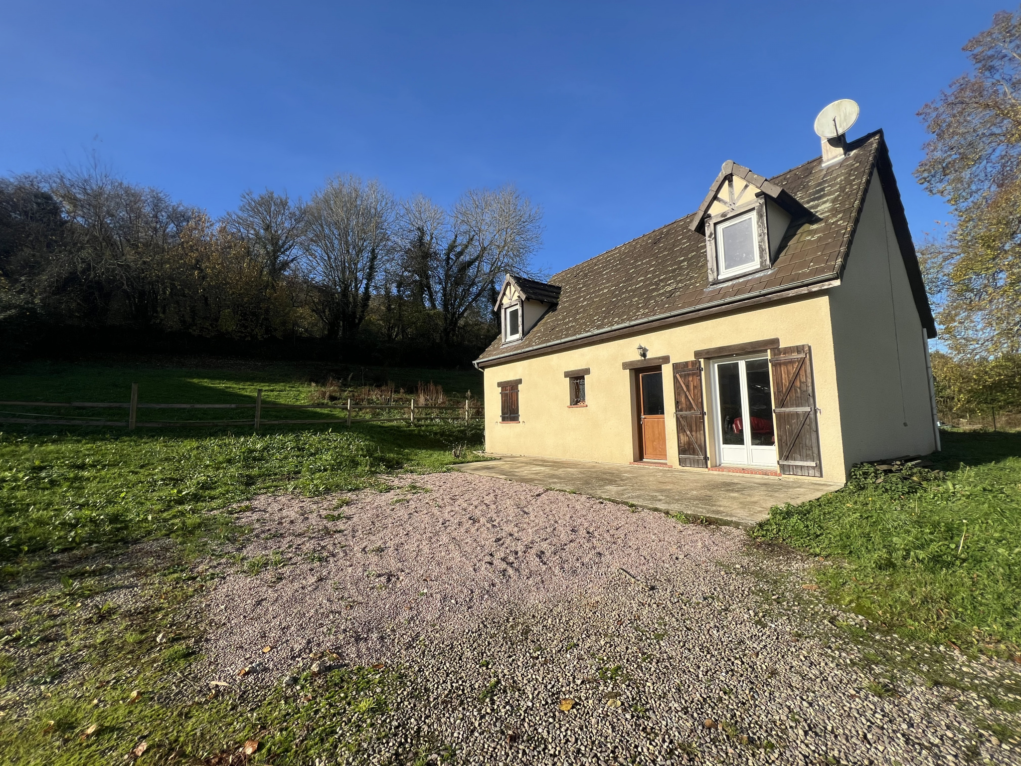 PAVILLON INDIVIDUEL PROCHE MONTFORT SUR RISLE