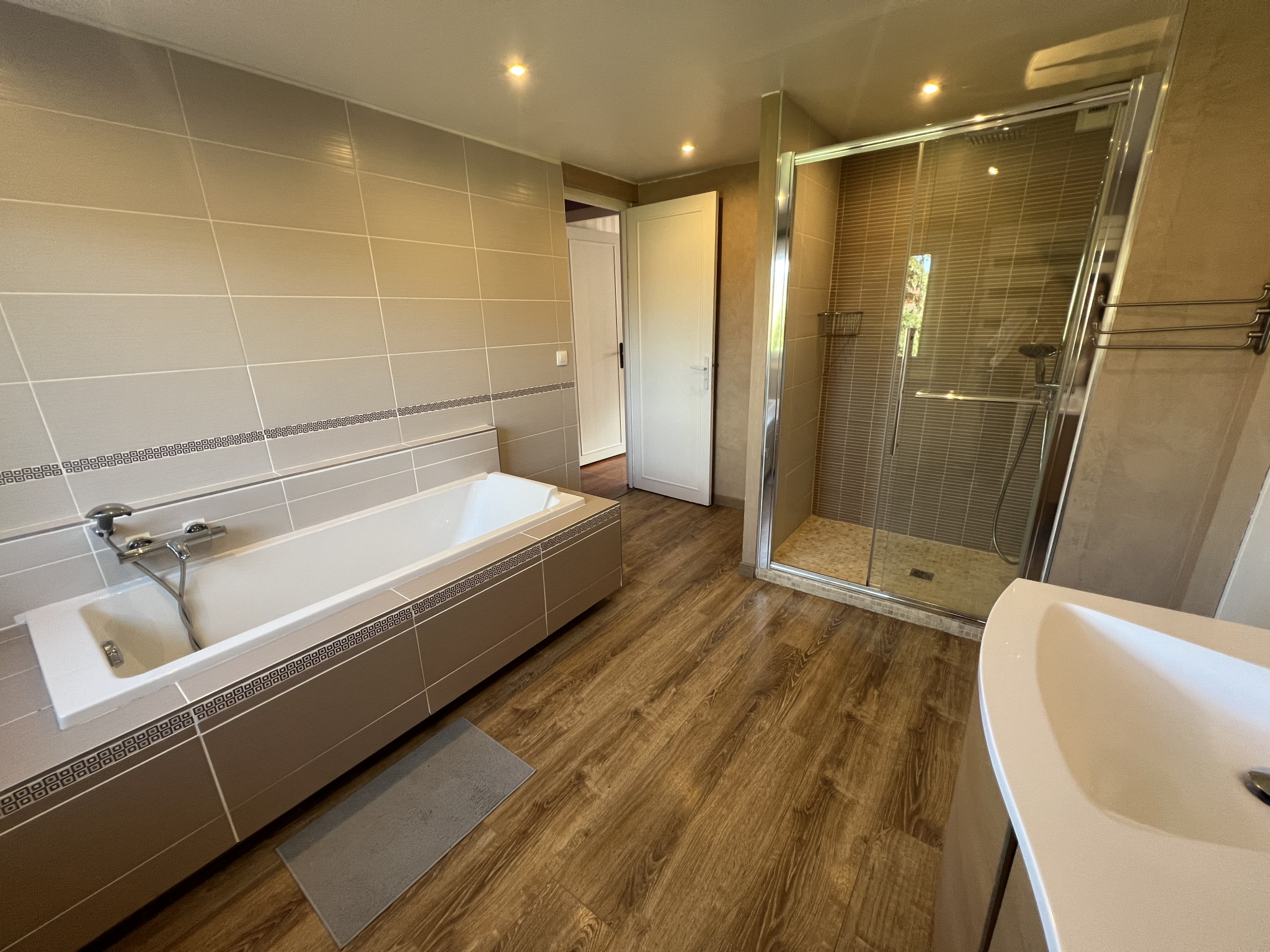 EN EXCLUSIVITE MAISON 122 m2 LES ESSARTS (76530)