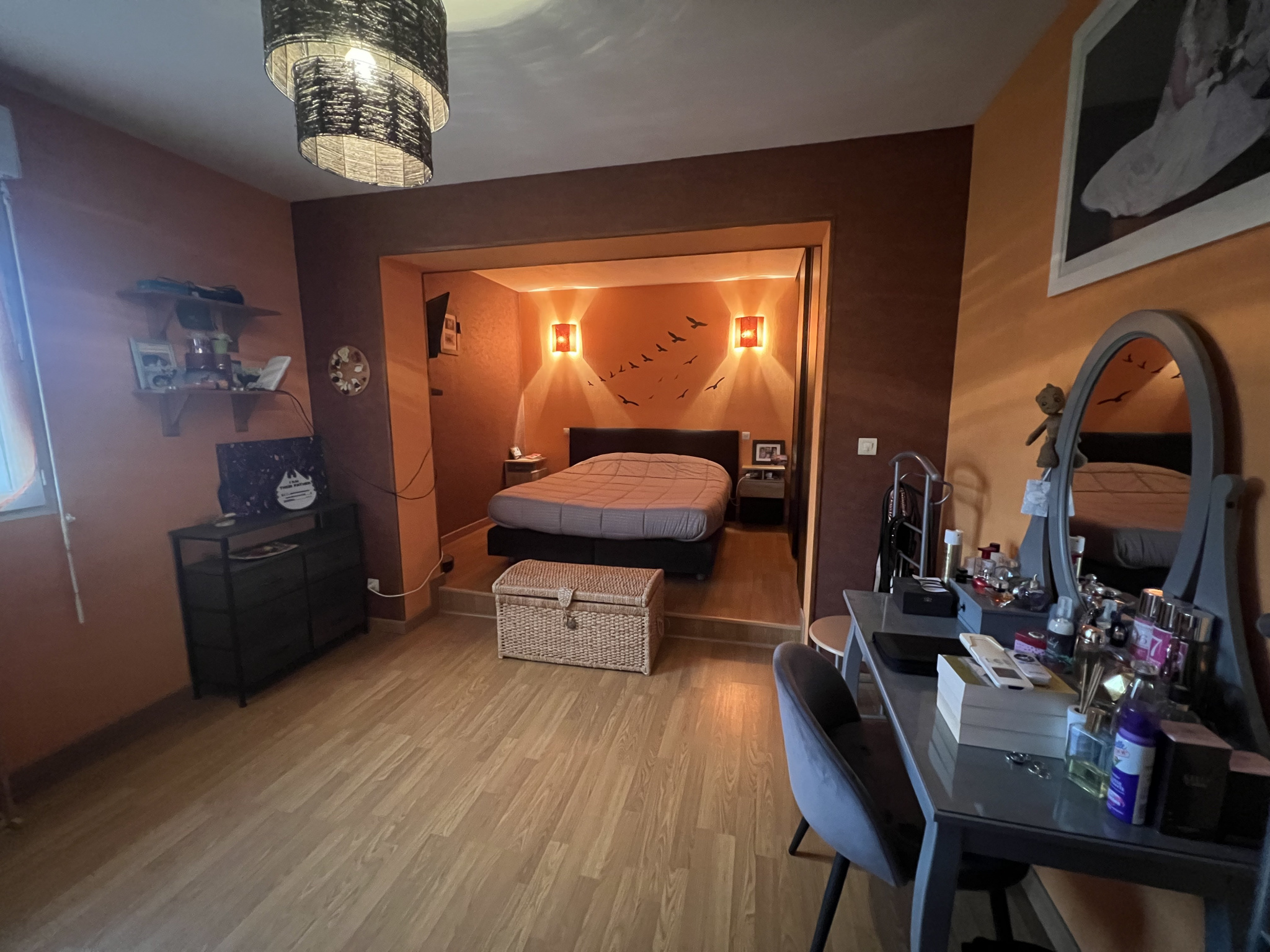 CHARMANT PAVILLON 5 CHAMBRES A 6 MIN DE BOURGTHEROULDE