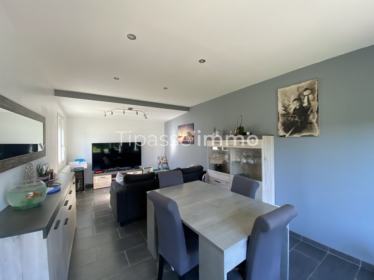 MAISON DE PLAIN PIED A GRAND BOURGTHEROULDE