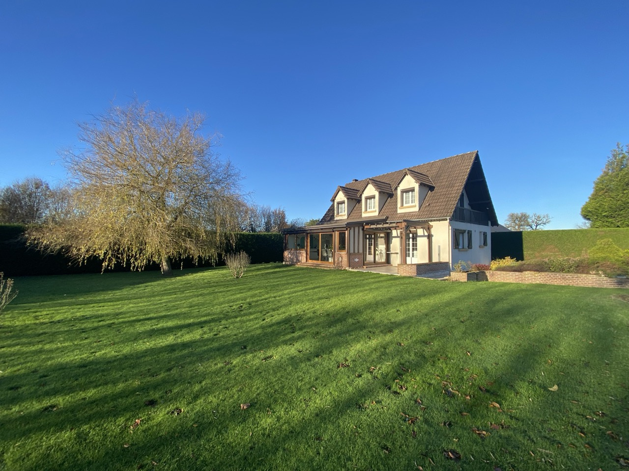 Belle maison traditionnelle sur Saint-Ouen-de Thouberville