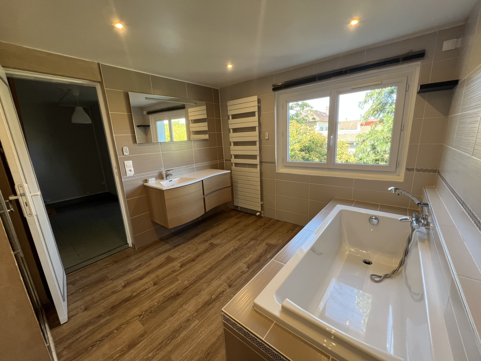 EN EXCLUSIVITE MAISON 122 m2 LES ESSARTS (76530)
